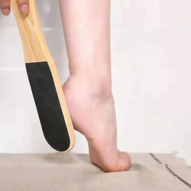 Puinen Jalkaraspi
