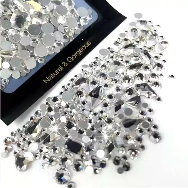 Kynsitimantteja 170kpl / Gold