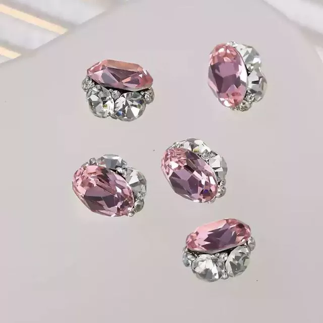 Kynsitimantti Crystal Powder 11 x 13mm 2 kpl