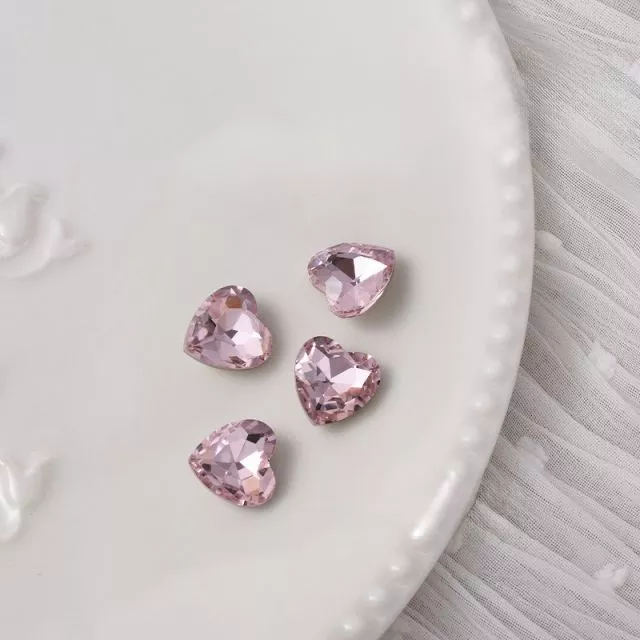 Nailart Timantti Sydän 10mm x 10mm 5kpl