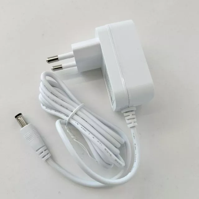 Virtalähde 12VDC, 2A, 24W